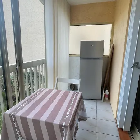 Apartamento Cozy Cocoon With Balcony And Pool *